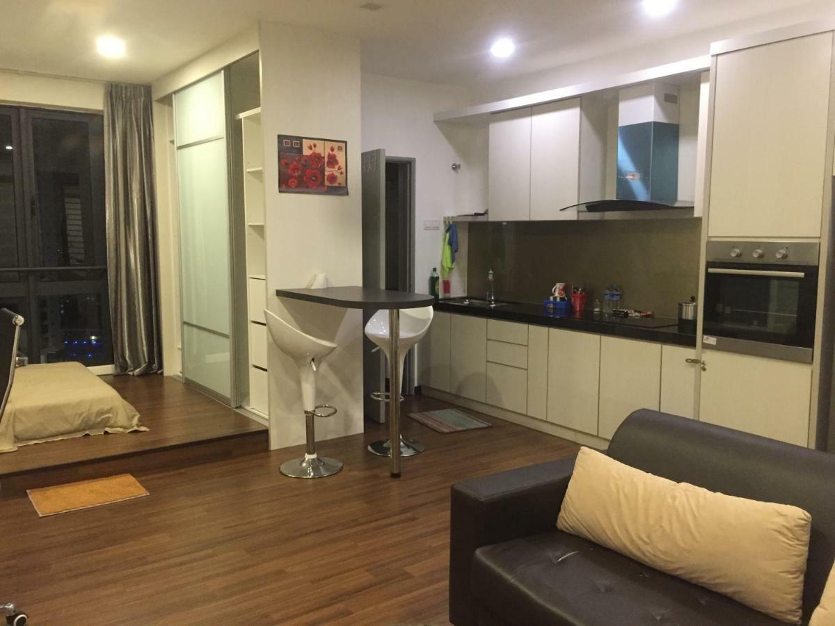 Silk Sky Residence Сери Кембанган Екстериор снимка